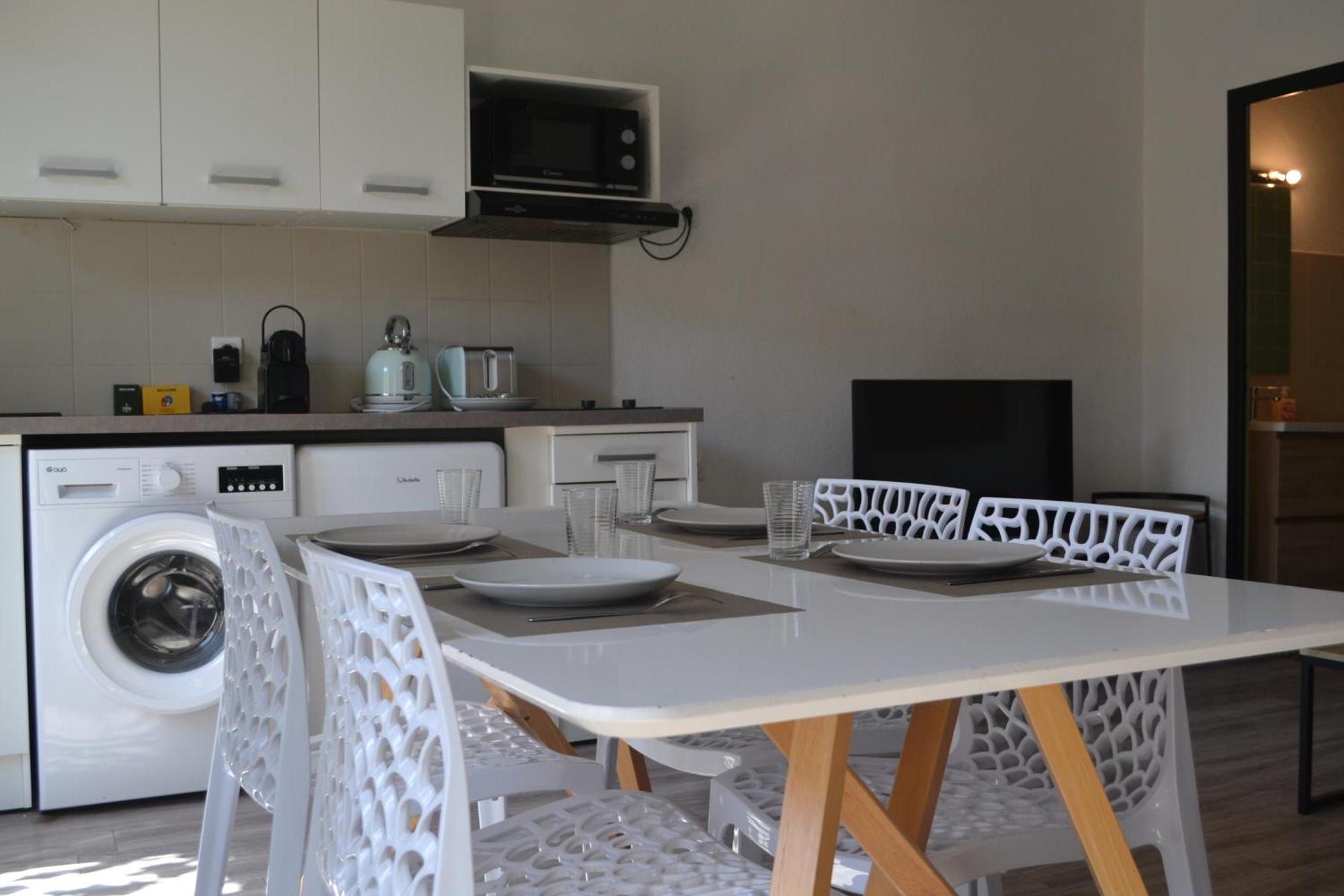 Apartamento L Atelier De La Sorgue LʼIsle-sur-la-Sorgue Exterior foto